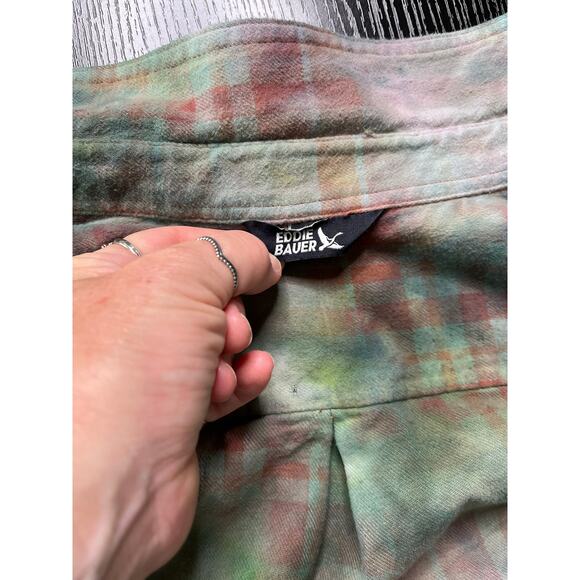 Reworked/upcycled flannel shirt - Picture 7 of 9